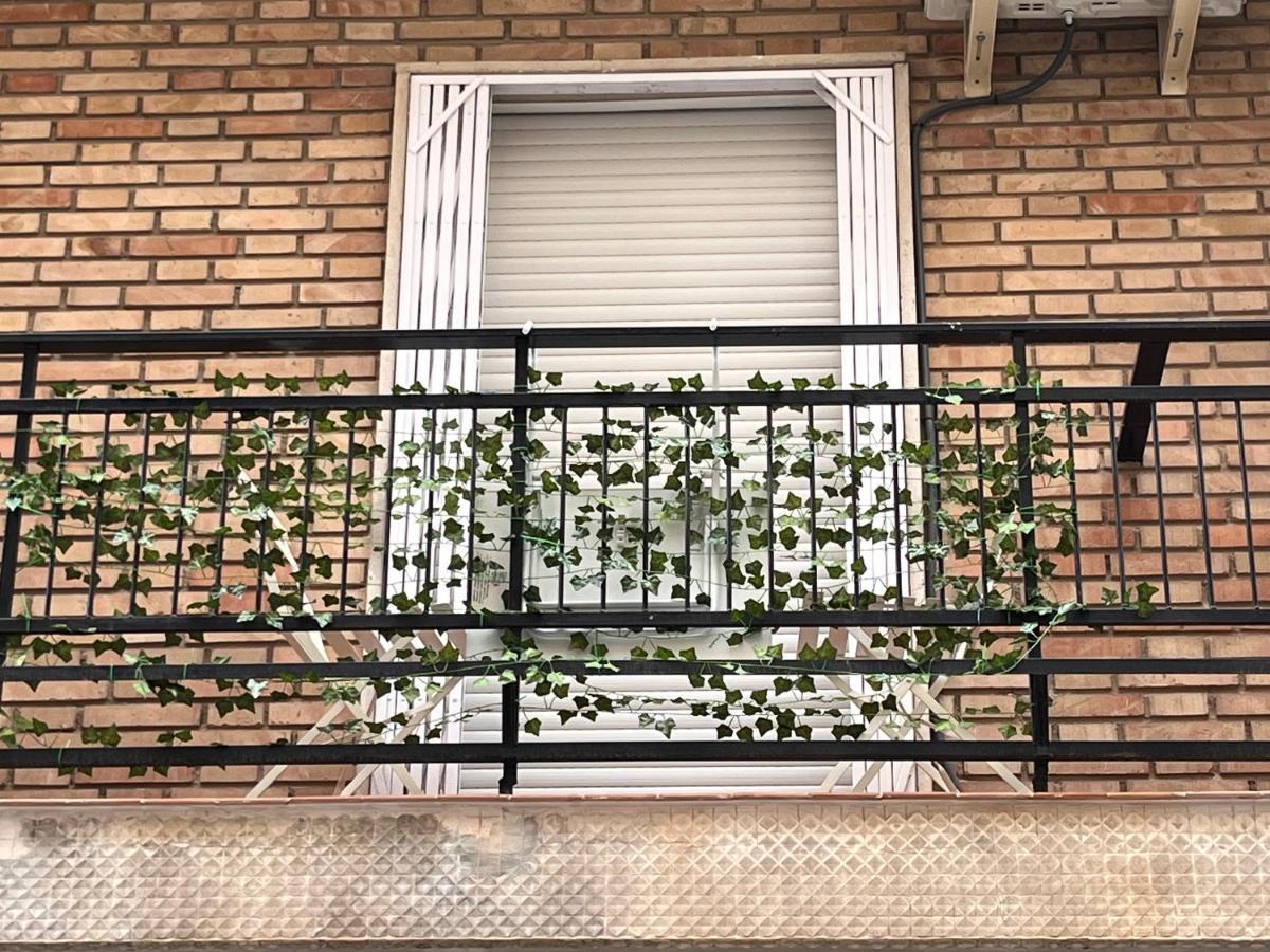 Precioso apartamento con patio Granada Exterior foto